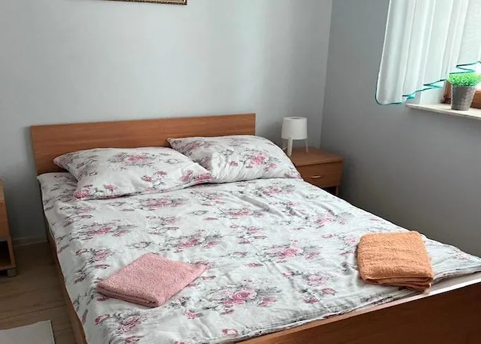 Comfortable With A Private Garden *